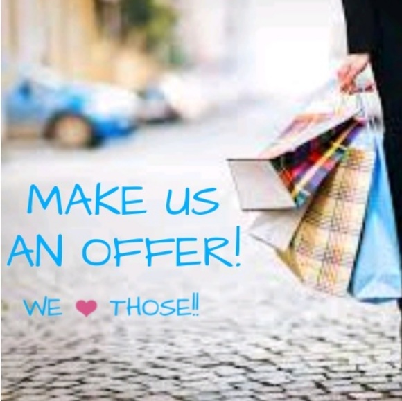 Meet your Posher, Sandy - Picture 2 of 3